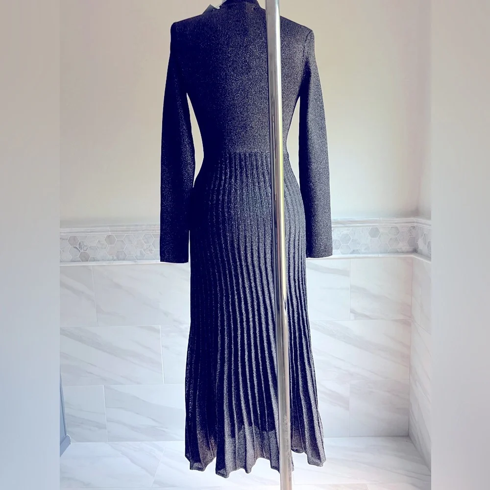 Antonio Melani Silver Lurex Pleaded Sweater Midi Dress - Picture 7 of 11